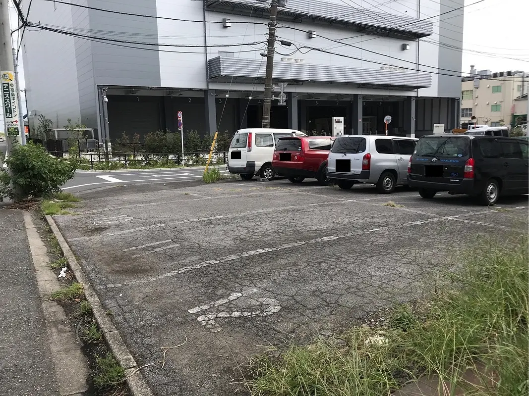 板橋区新河岸１丁目　月極駐車場
